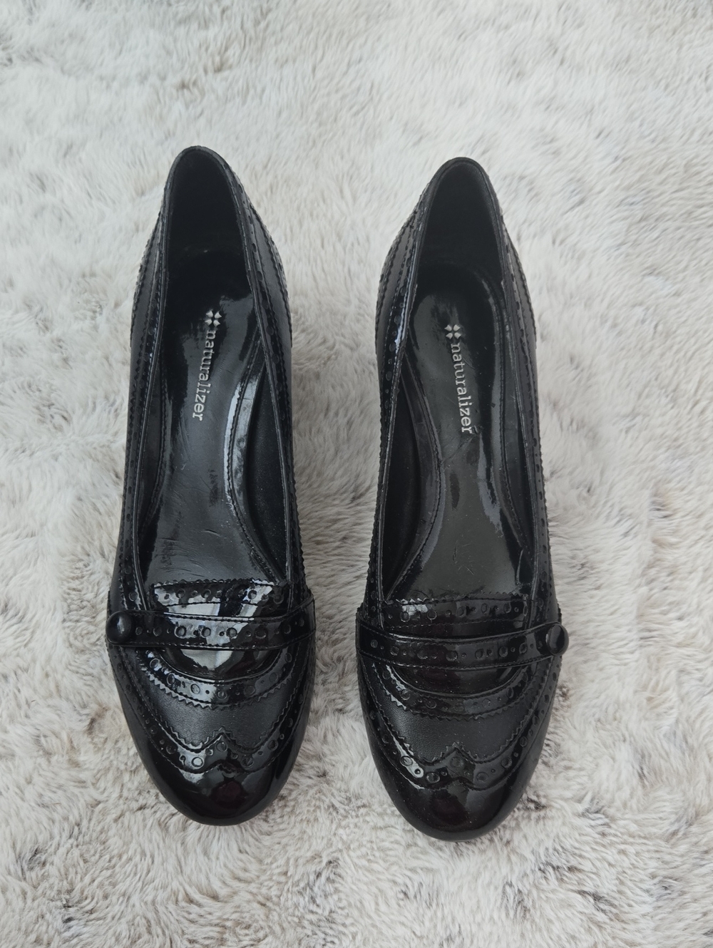 Black naturalizer heels